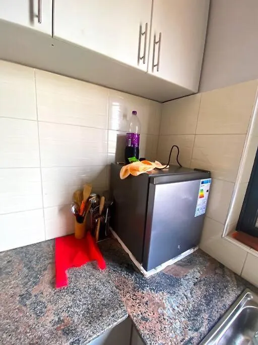 Delightful Studio Home 1 Kampala Apartment