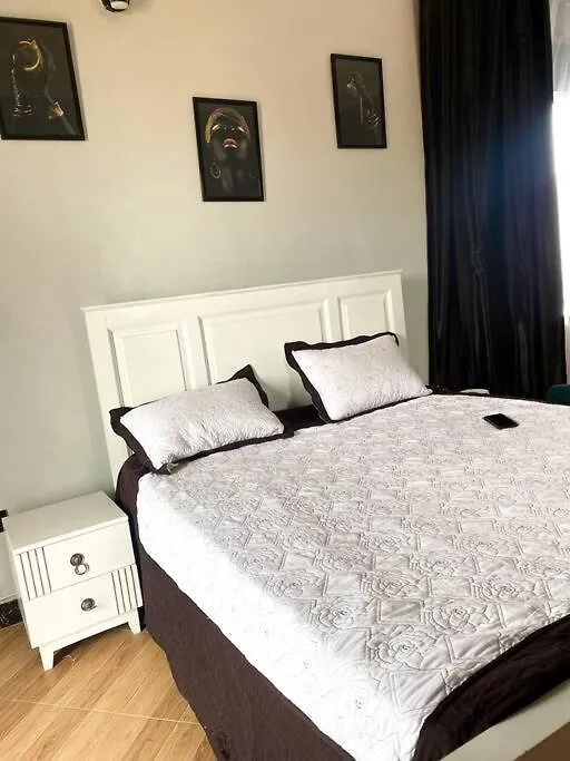 Delightful Studio Home 1 Kampala